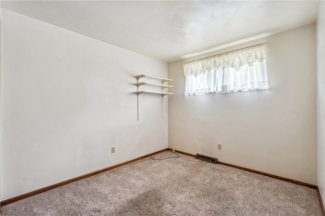 425 Marshall Dr Dr, McKeesport, Pennsylvania image 15
