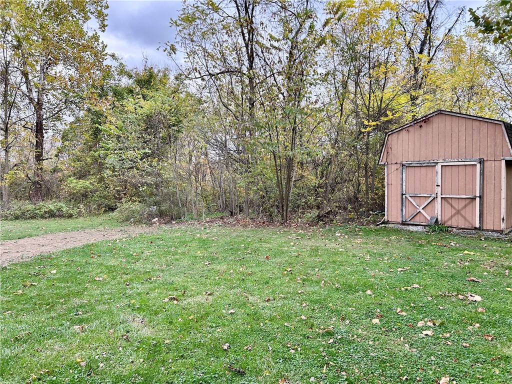 332 Johnson Ln