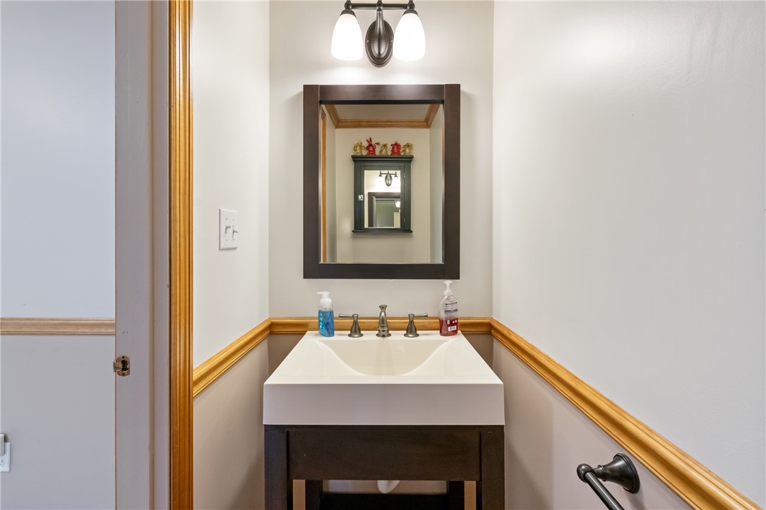 Cranberry Twp, Pennsylvania 16066, United States, 3 Bedrooms Bedrooms, ,3 BathroomsBathrooms,Residential,Pending,141928
