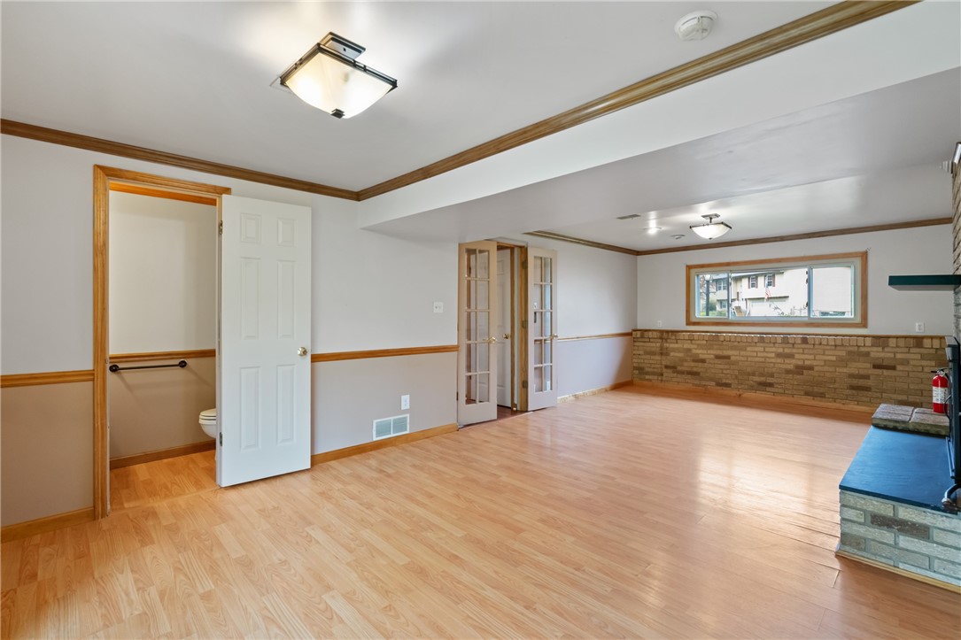 Cranberry Twp, Pennsylvania 16066, United States, 3 Bedrooms Bedrooms, ,3 BathroomsBathrooms,Residential,Pending,141928