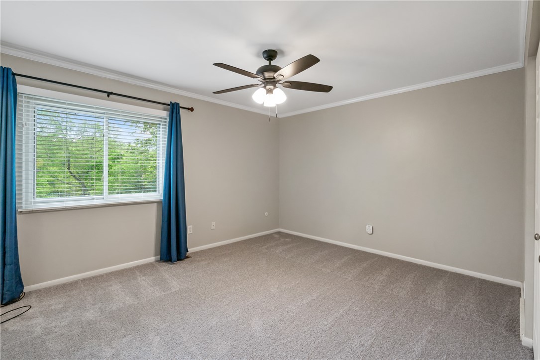 Cranberry Twp, Pennsylvania 16066, United States, 3 Bedrooms Bedrooms, ,3 BathroomsBathrooms,Residential,Pending,141928