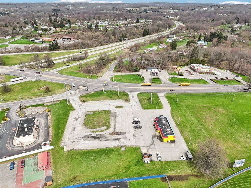 2502 Ellwood Rd
