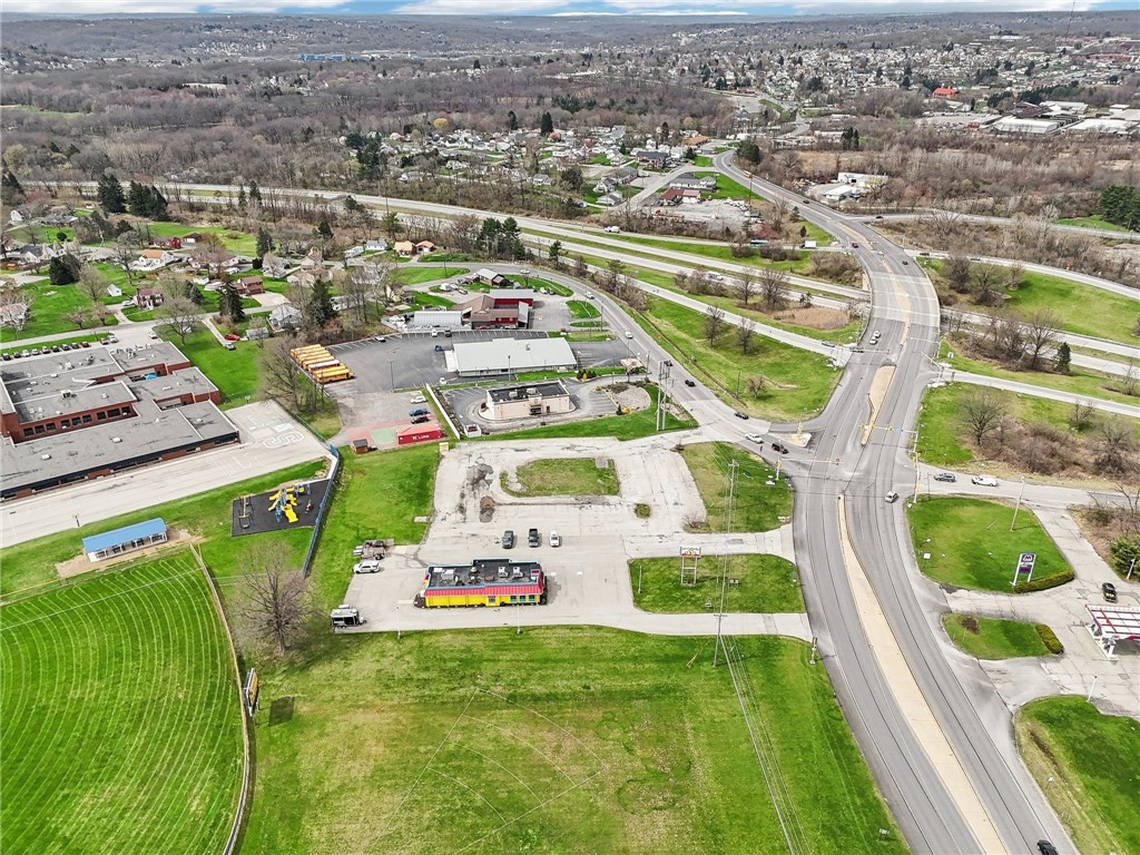 2502 Ellwood Rd