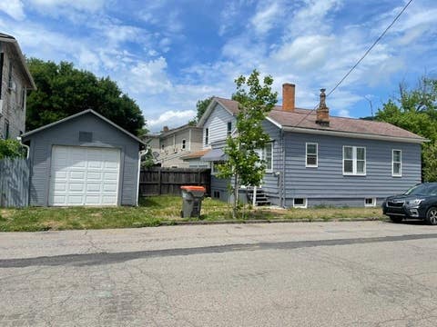 Homes For Sale - 1501 3rd Avenue Ave<br/> Beaver Falls, PA 15010