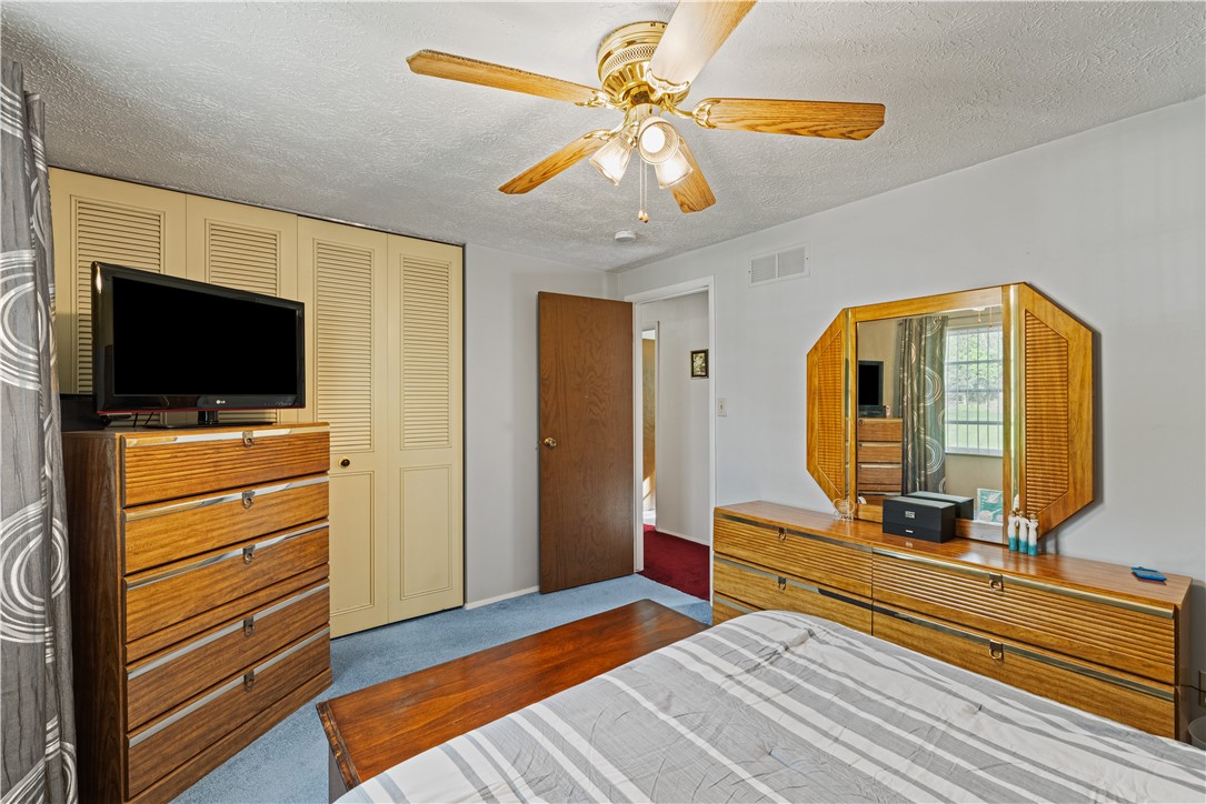 713 Blueberry St St, West Mifflin, Pennsylvania image 27