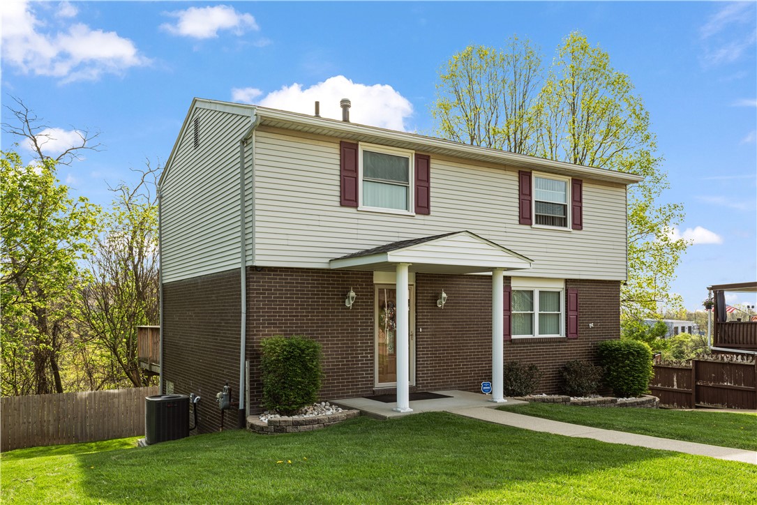 713 Blueberry St St, West Mifflin, Pennsylvania image 2