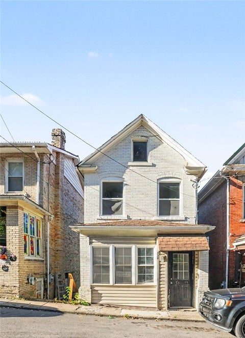 Photo for 139 Oak Ave