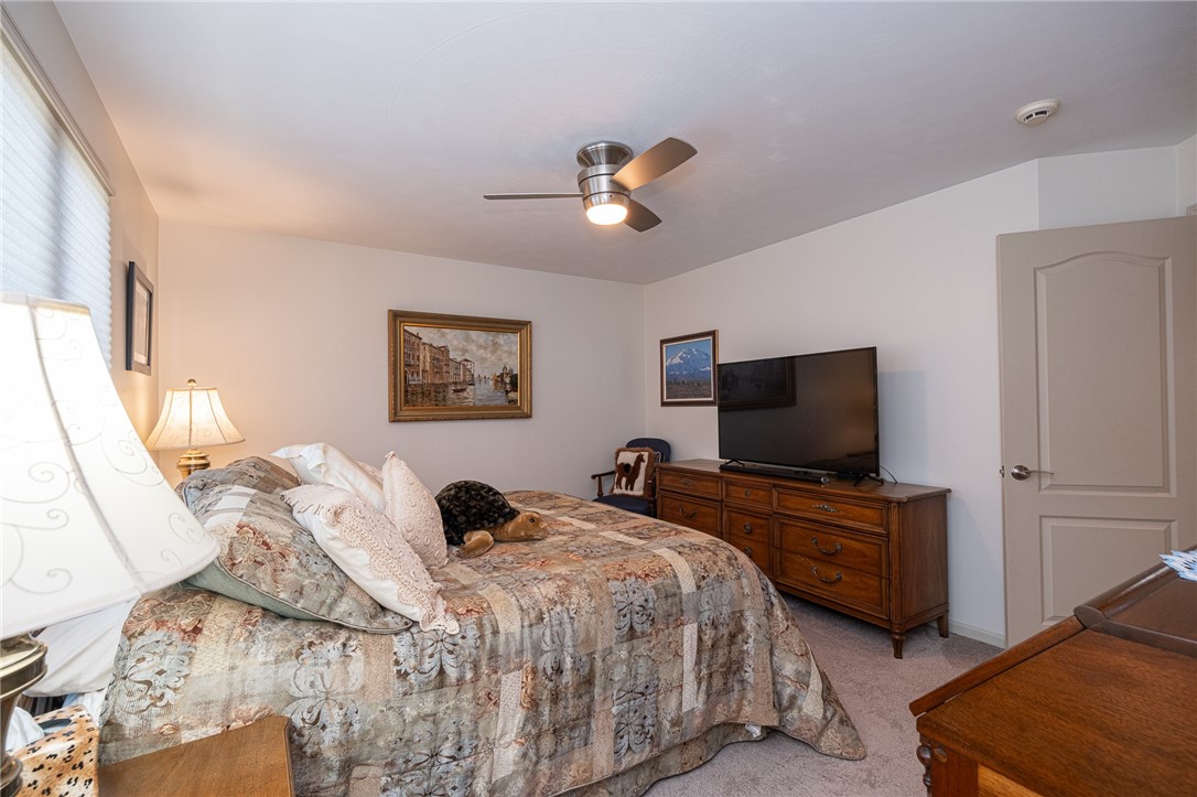 Level Green, Pennsylvania 15085, United States, 4 Bedrooms Bedrooms, ,4 BathroomsBathrooms,Residential,Active,212027