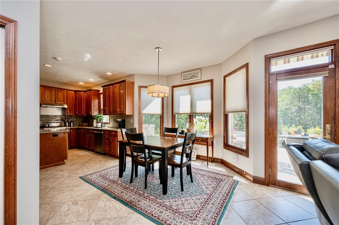 Level Green, Pennsylvania 15085, United States, 4 Bedrooms Bedrooms, ,4 BathroomsBathrooms,Residential,Active,212027