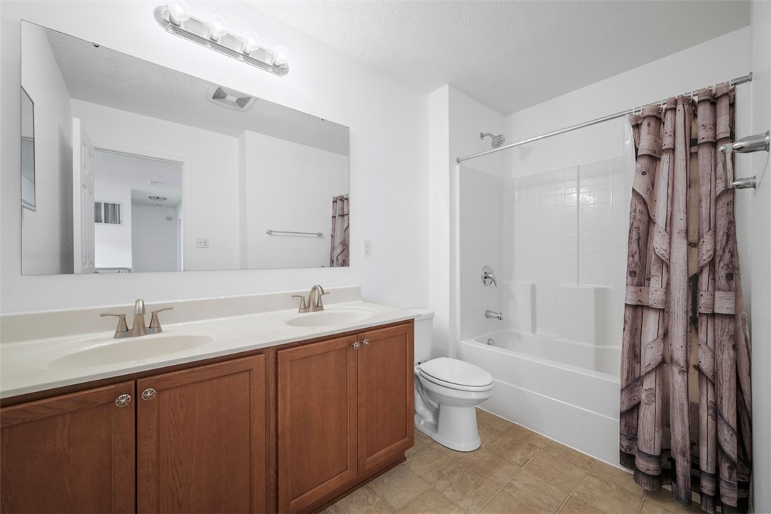 North Huntingdon, Pennsylvania 15642, United States, 4 Bedrooms Bedrooms, ,4 BathroomsBathrooms,Residential,Active,198469