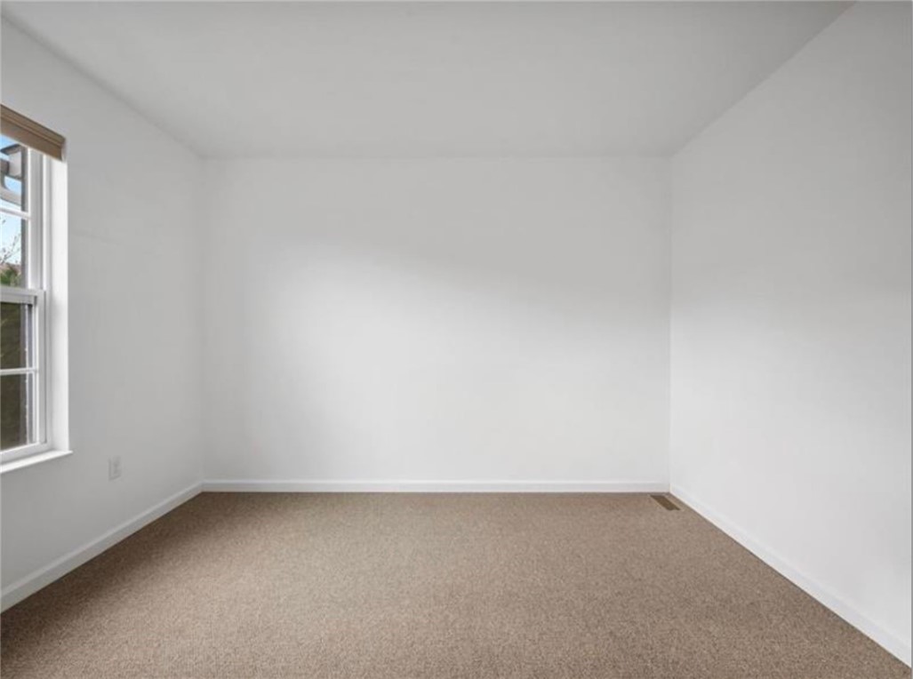 North Huntingdon, Pennsylvania 15642, United States, 4 Bedrooms Bedrooms, ,4 BathroomsBathrooms,Residential,Active,198469