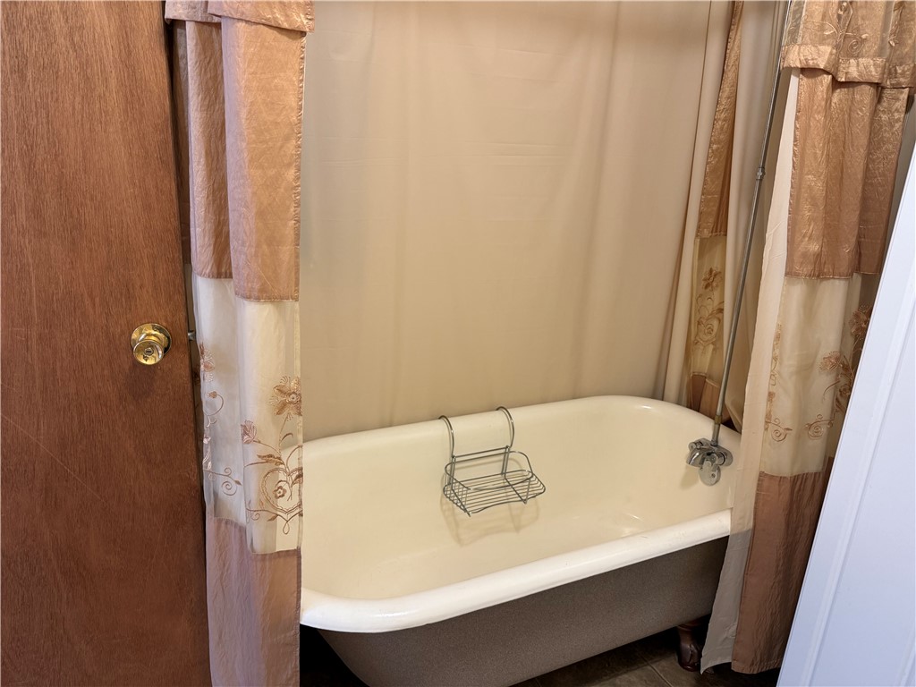 Redstone Twp, Pennsylvania 15475, United States, 3 Bedrooms Bedrooms, ,2 BathroomsBathrooms,Residential,Active,241635