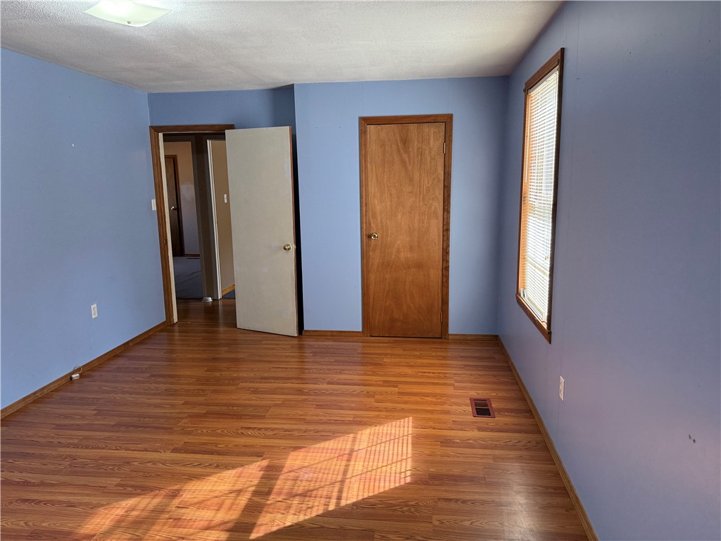 Redstone Twp, Pennsylvania 15475, United States, 3 Bedrooms Bedrooms, ,2 BathroomsBathrooms,Residential,Active,241635