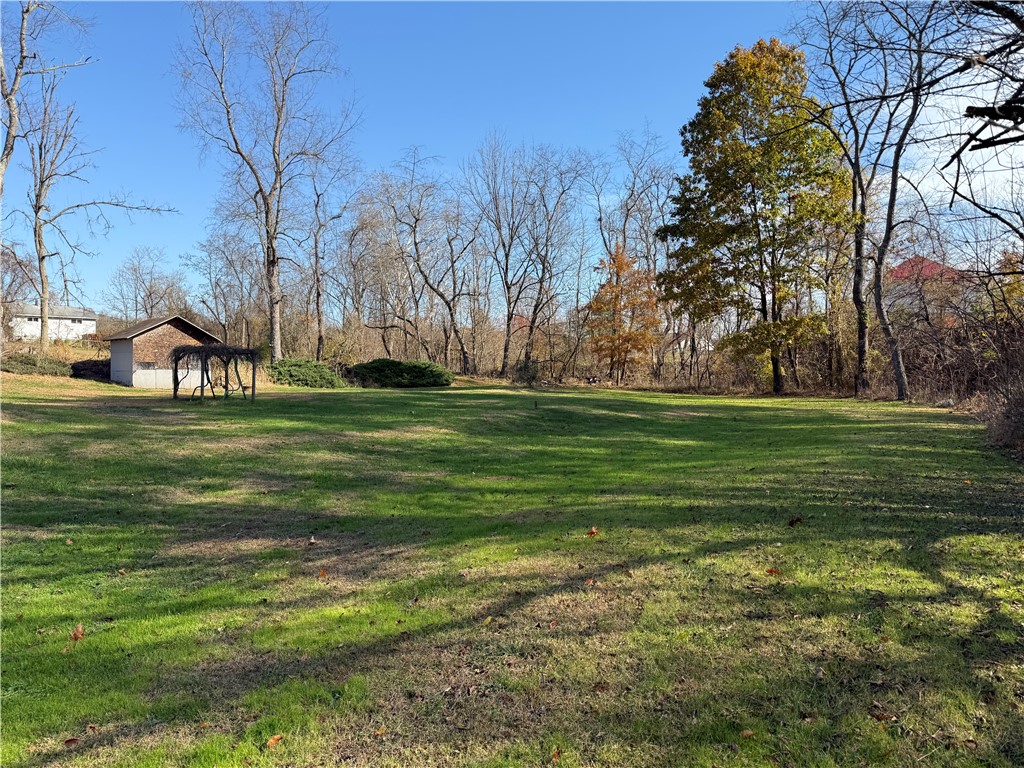 Redstone Twp, Pennsylvania 15475, United States, 3 Bedrooms Bedrooms, ,2 BathroomsBathrooms,Residential,Active,241635
