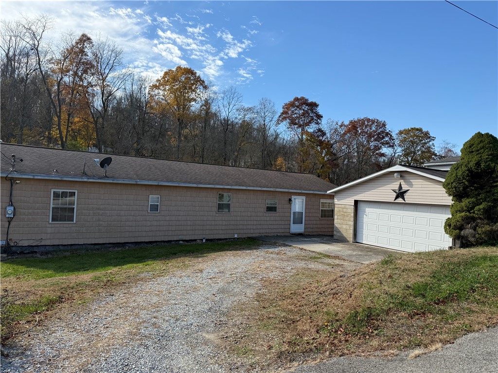Redstone Twp, Pennsylvania 15475, United States, 3 Bedrooms Bedrooms, ,2 BathroomsBathrooms,Residential,Active,241635