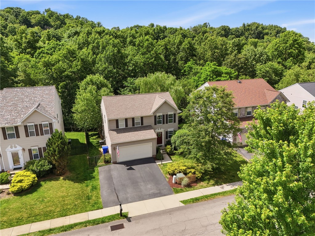 123 Broadstone