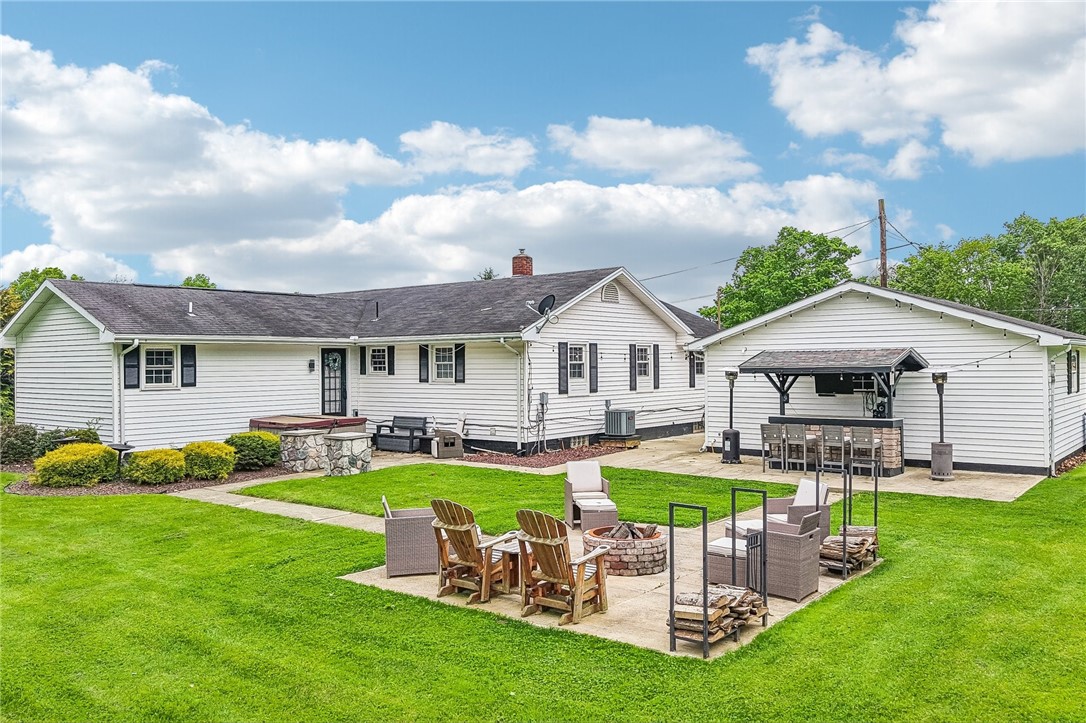 2472 Willowhurst Cir