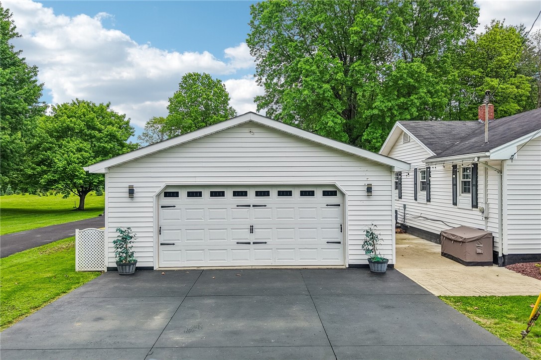2472 Willowhurst Cir
