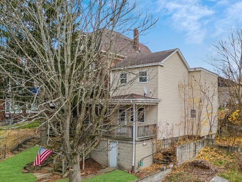 Photo for 404 Marlow St