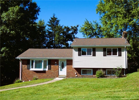 Homes For Sale - 8459 Ridgemont Road Rd<br/> McCandless, PA 15237