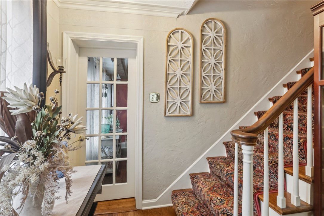 4219 Colonial Park Dr Dr, Brentwood, Pennsylvania image 25