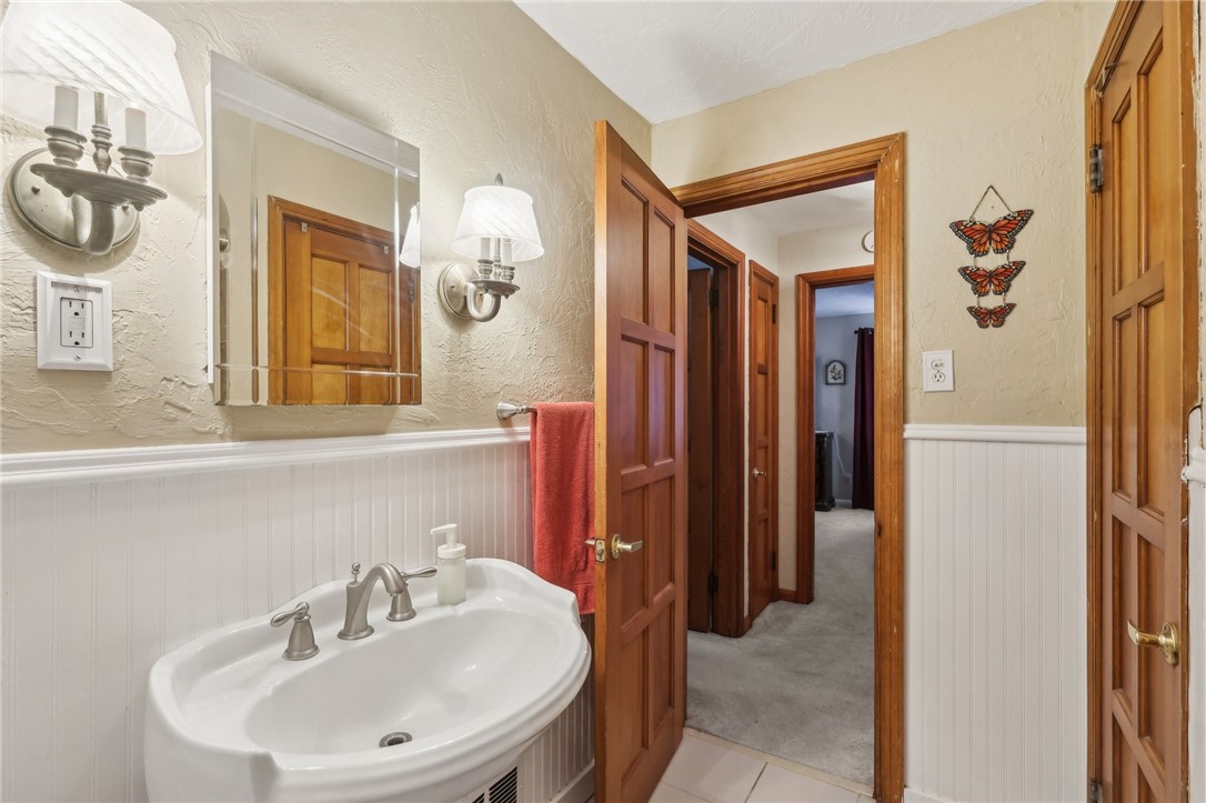 4219 Colonial Park Dr Dr, Brentwood, Pennsylvania image 32
