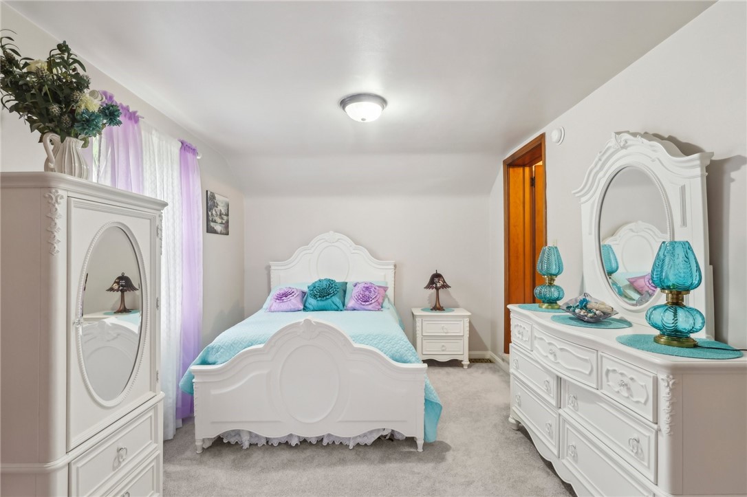 4219 Colonial Park Dr Dr, Brentwood, Pennsylvania image 29
