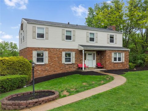 Photo of 105 Hidden Valley Rd, Monroeville, PA 15146 (MLS # 1758681)