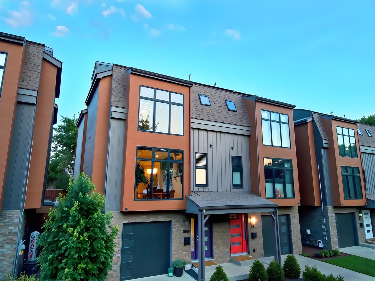 308 N St Clair Street