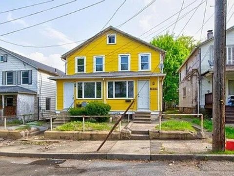 Photo of 208-210 1st Ave, Aliquippa, PA 15001 (MLS # 1746432)