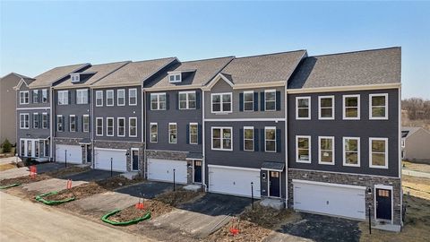 184 Sweetwater Drive Moon/Crescent Twp PA 15108