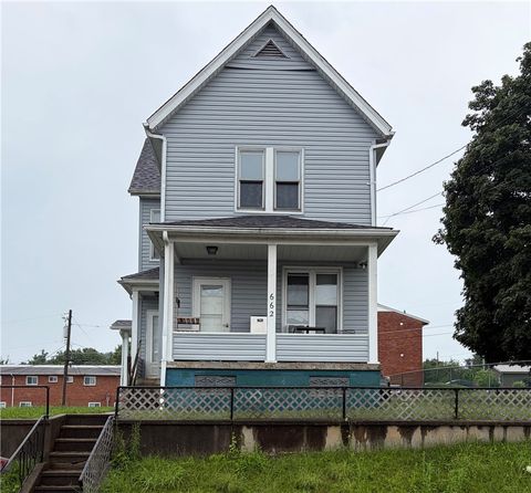 Photo of 662 High St, California, PA 15419 (MLS # 1764392)