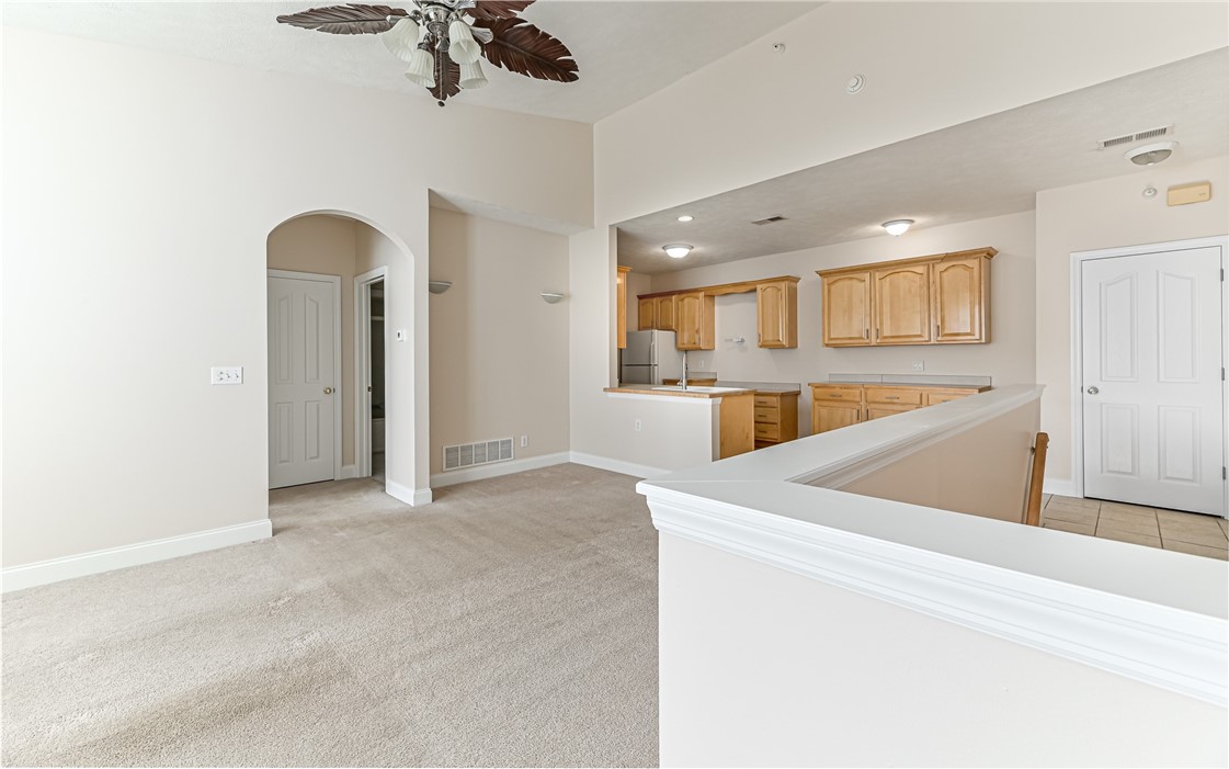 227 Adams Pointe Blvd 3