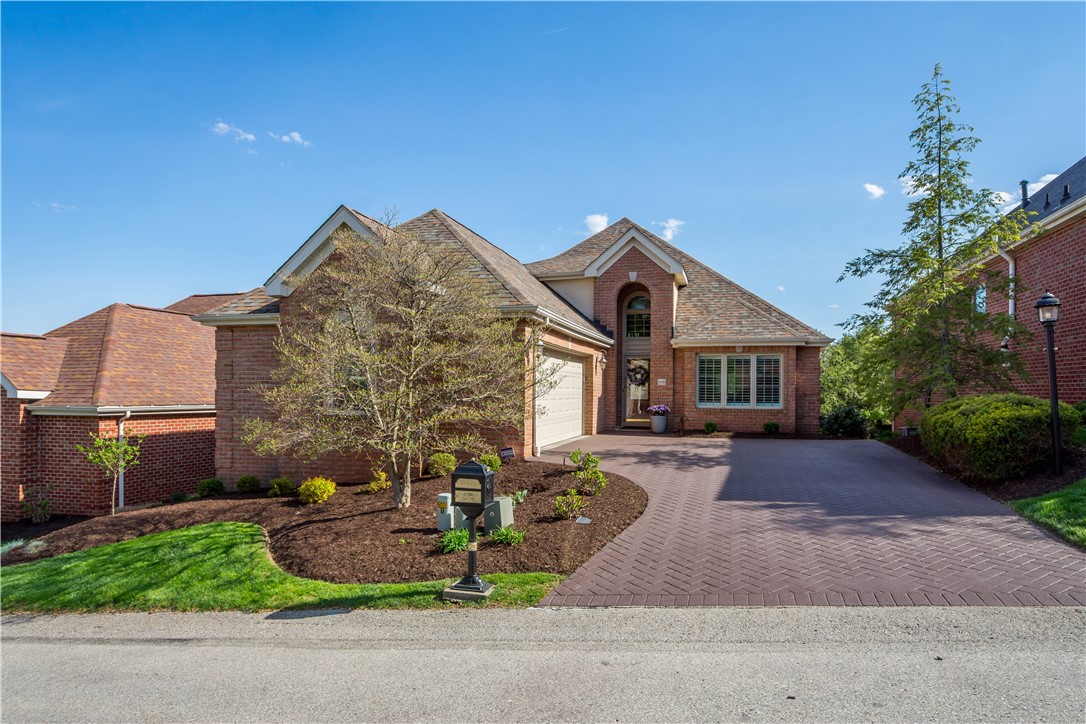 Peters Twp, Pennsylvania 15317, United States, 3 Bedrooms Bedrooms, ,4 BathroomsBathrooms,Residential,Contingent,119094