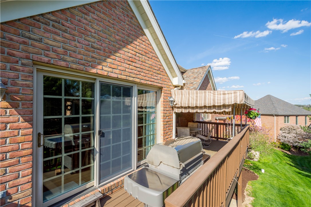 Peters Twp, Pennsylvania 15317, United States, 3 Bedrooms Bedrooms, ,4 BathroomsBathrooms,Residential,Contingent,119094