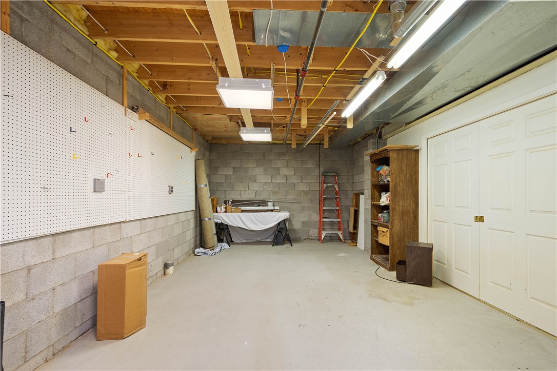 Peters Twp, Pennsylvania 15317, United States, 3 Bedrooms Bedrooms, ,4 BathroomsBathrooms,Residential,Contingent,119094