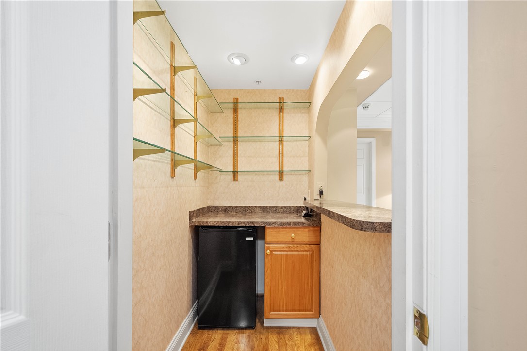 Peters Twp, Pennsylvania 15317, United States, 3 Bedrooms Bedrooms, ,4 BathroomsBathrooms,Residential,Contingent,119094