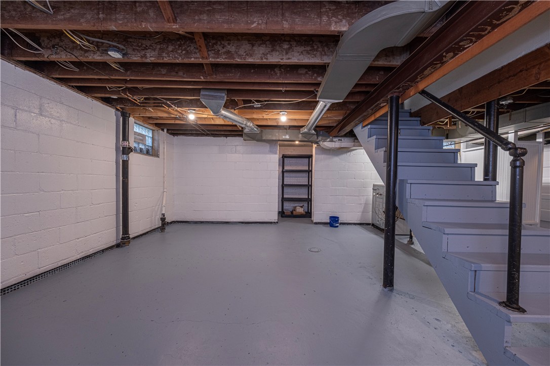 Ross Twp, Pennsylvania 15237, United States, 3 Bedrooms Bedrooms, ,1 BathroomBathrooms,Residential,Contingent,211754