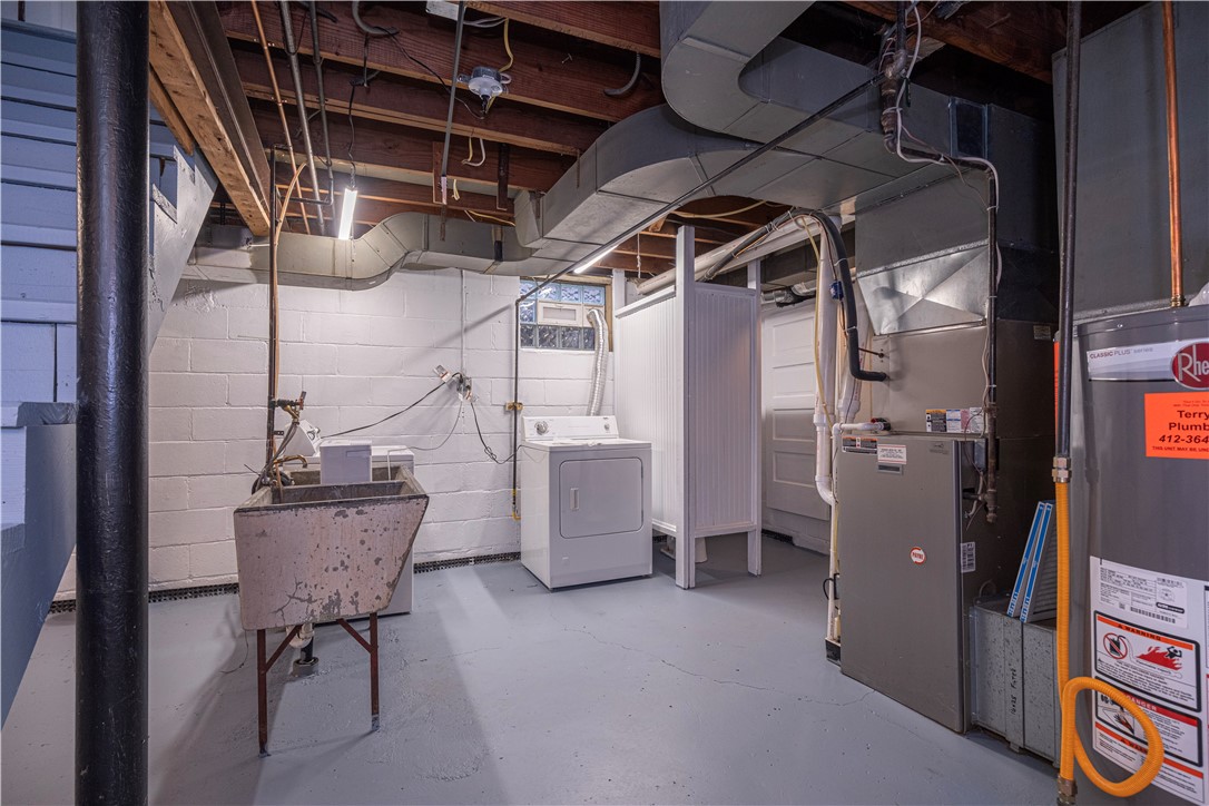 Ross Twp, Pennsylvania 15237, United States, 3 Bedrooms Bedrooms, ,1 BathroomBathrooms,Residential,Contingent,211754