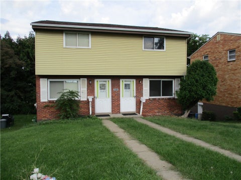 Photo for 806 A&B Westbury Rd