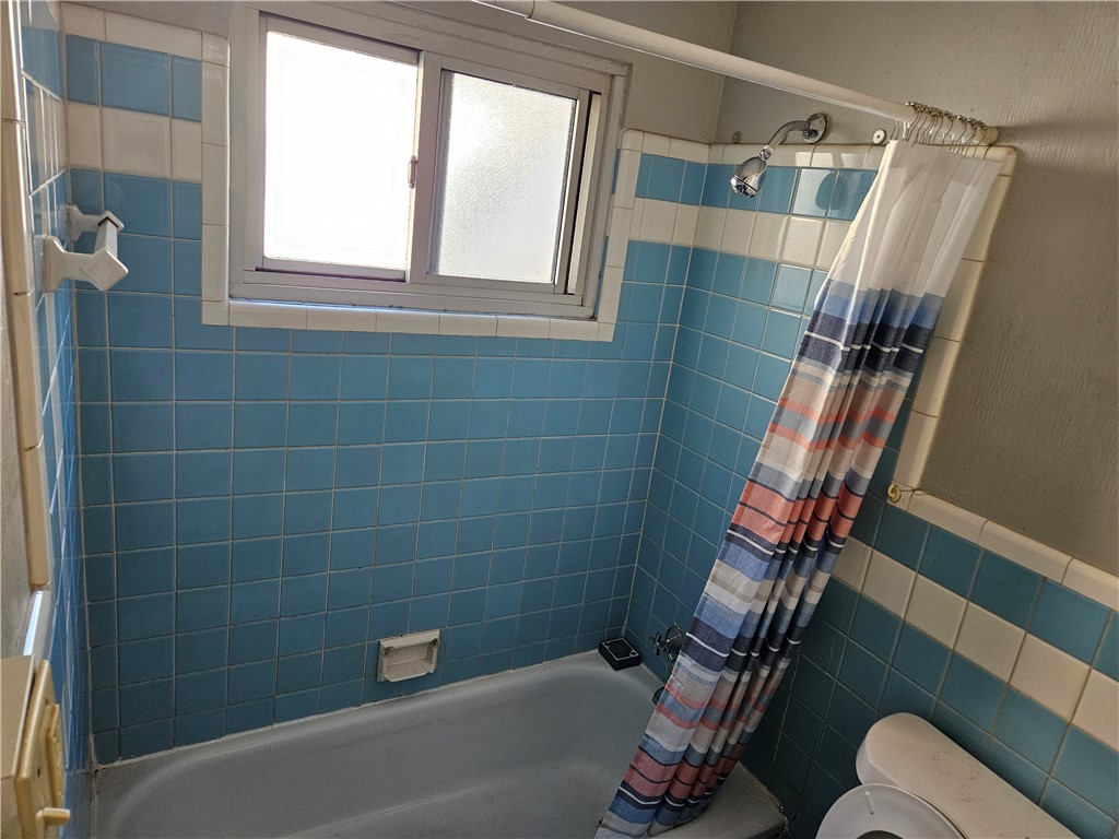 Swissvale, Pennsylvania 15218, United States, 2 Bedrooms Bedrooms, ,1 BathroomBathrooms,Residential,Active,37334