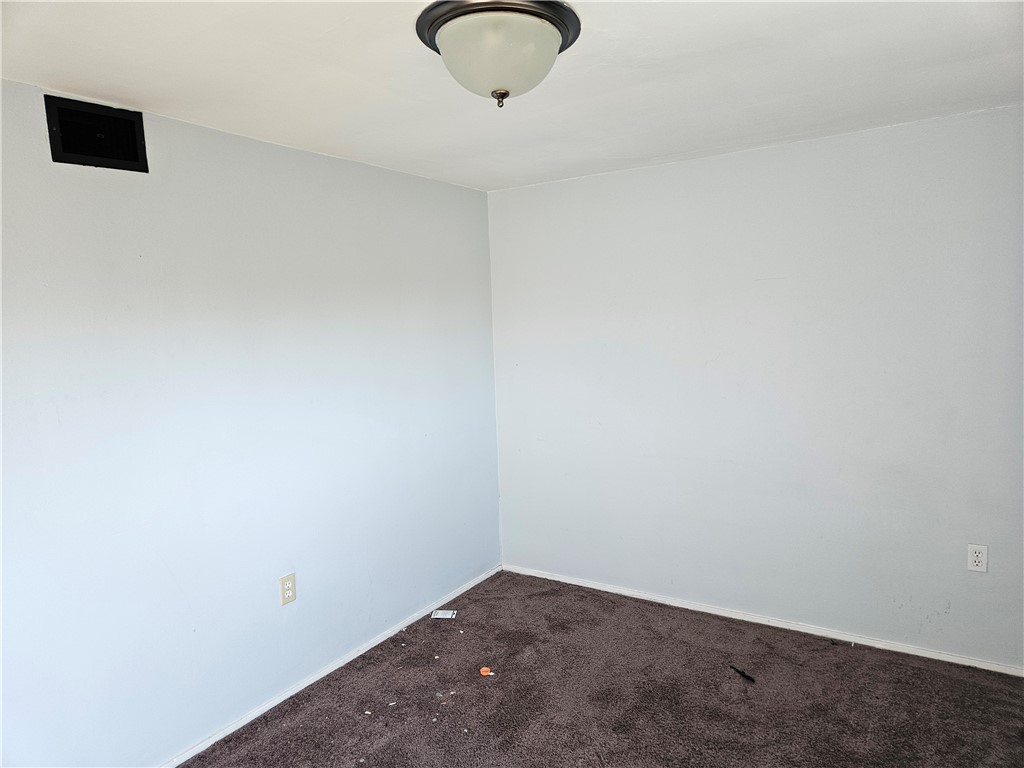 Swissvale, Pennsylvania 15218, United States, 2 Bedrooms Bedrooms, ,1 BathroomBathrooms,Residential,Active,37334