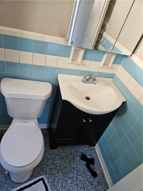 Swissvale, Pennsylvania 15218, United States, 2 Bedrooms Bedrooms, ,1 BathroomBathrooms,Residential,Active,37334