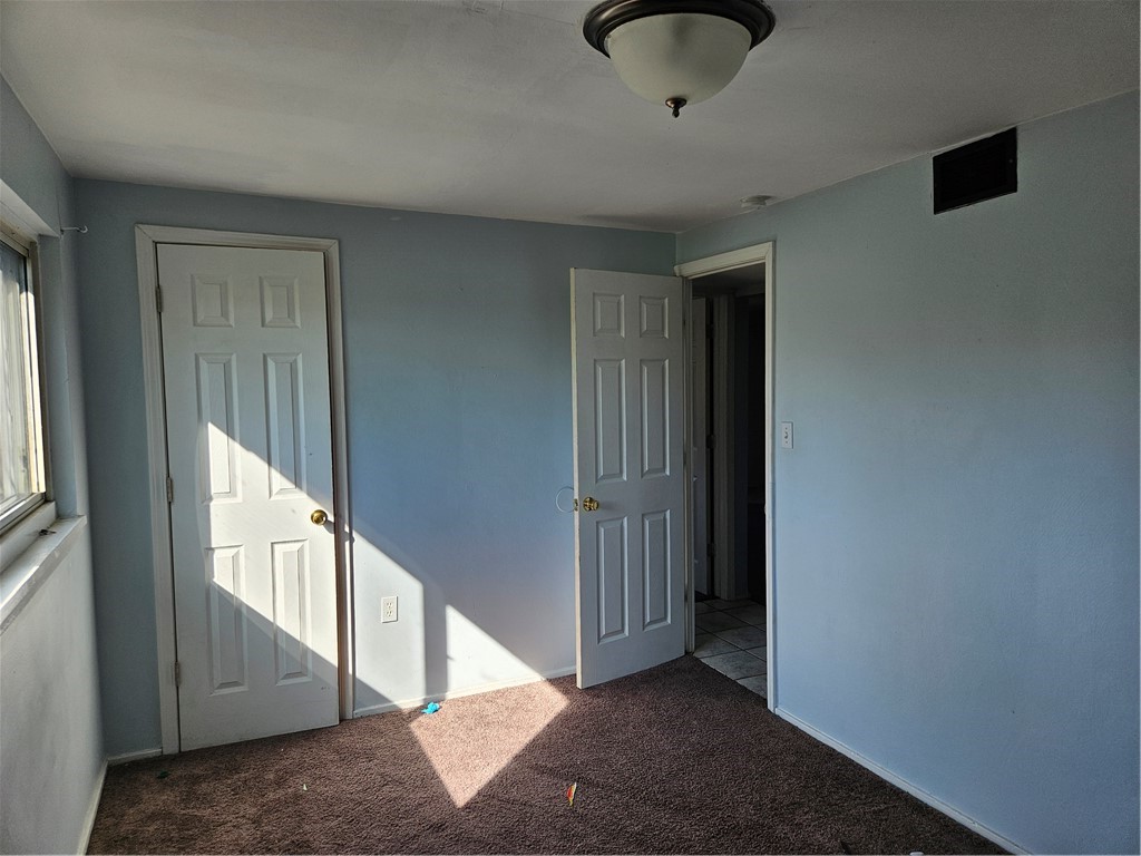Swissvale, Pennsylvania 15218, United States, 2 Bedrooms Bedrooms, ,1 BathroomBathrooms,Residential,Active,37334