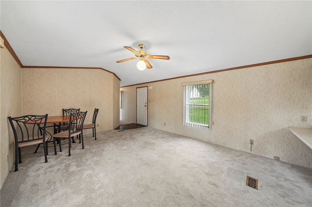 111 Yellow Pine Ln
