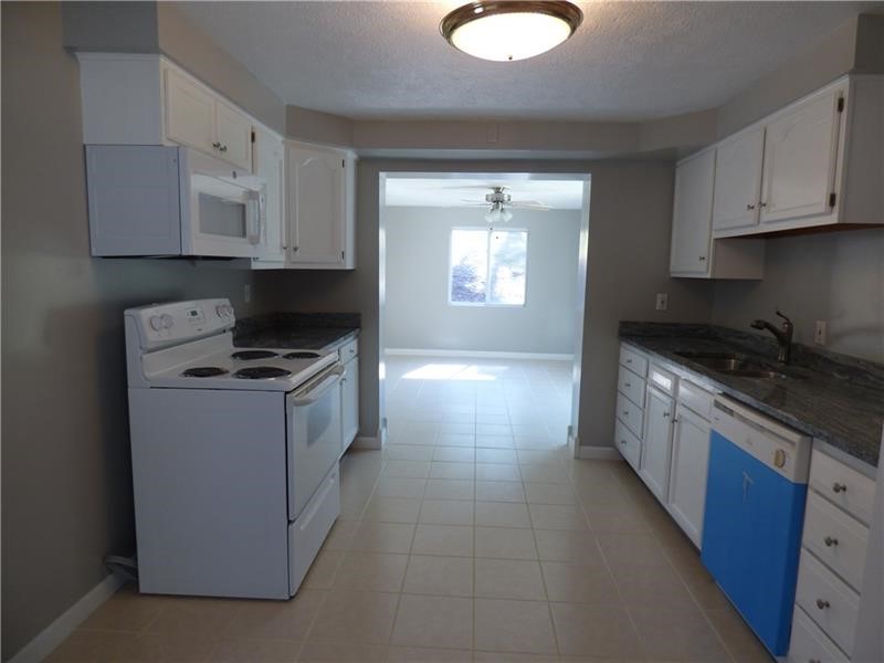 470 Spring Valley Road Rd, West Mifflin, Pennsylvania image 10