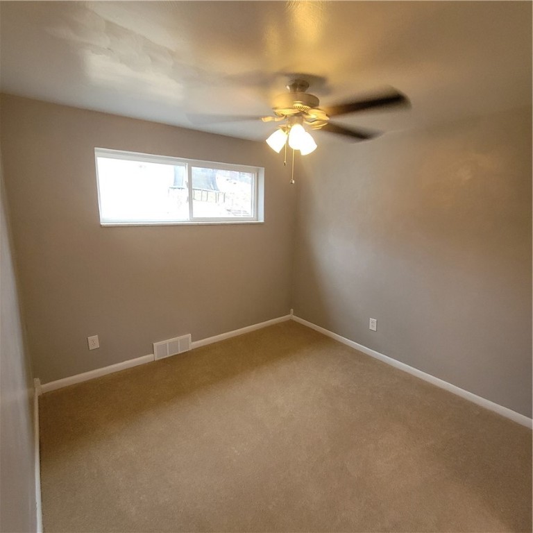 470 Spring Valley Road Rd, West Mifflin, Pennsylvania image 22