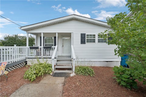 Photo of 524 N 5th St, Youngwood, PA 15697 (MLS # 1763346)
