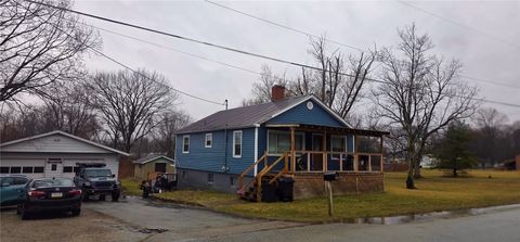 Photo of 43 W Elm St, Fairchance, PA 15436 (MLS # 1742103)