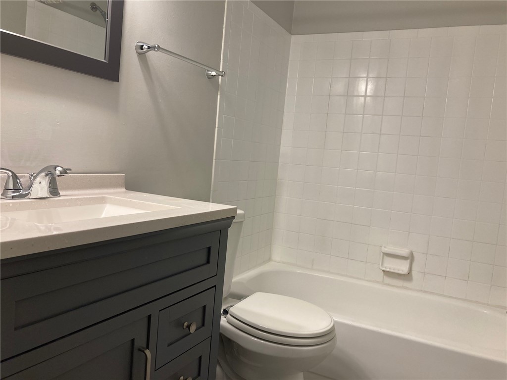 Manchester, Pennsylvania 15233, United States, 1 Bedroom Bedrooms, ,1 BathroomBathrooms,Residential,Active,134011